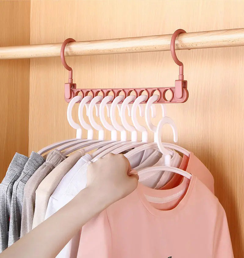 unfold - multi-holes magic hanger