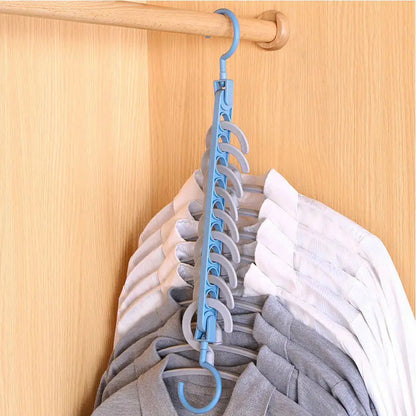 unfold - multi-holes magic hanger