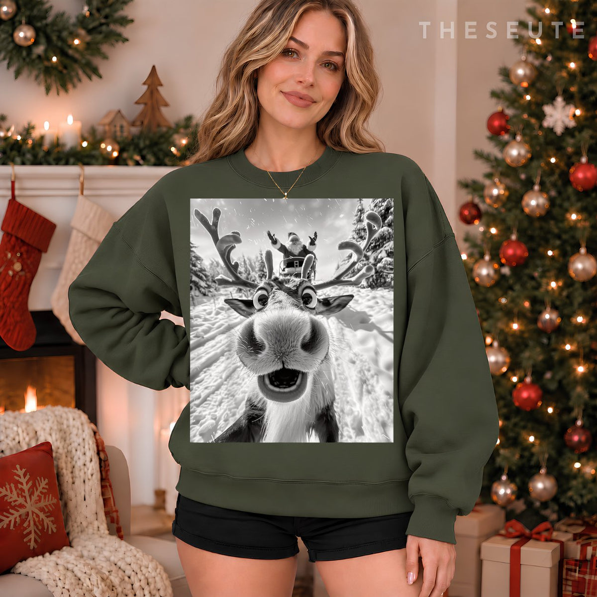 Funny Reindeer Selfie Christmas Sweatshirt