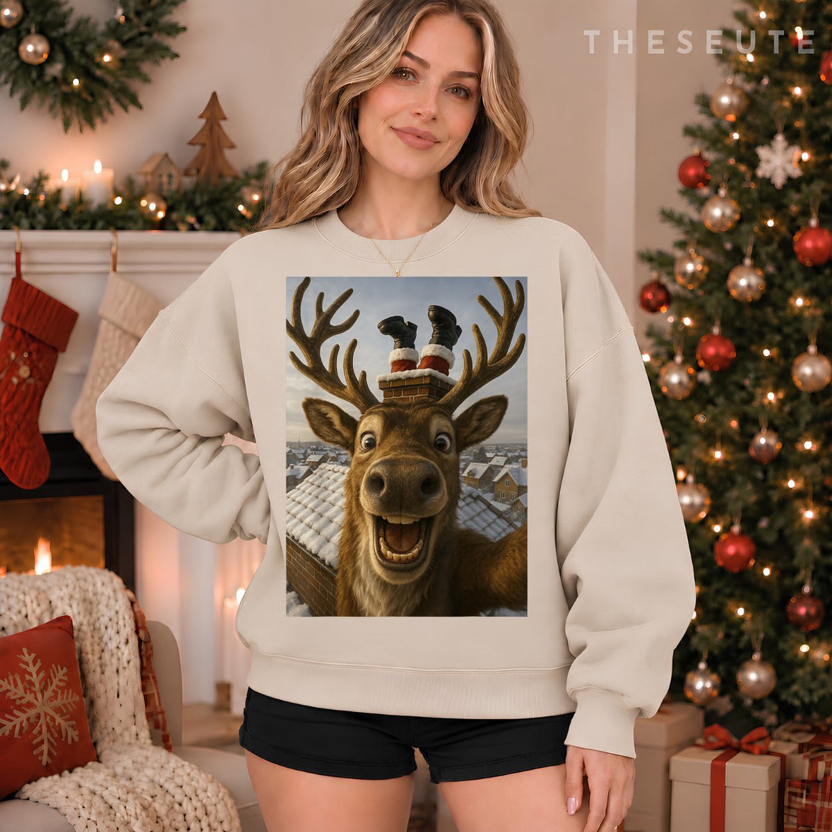 Funny Reindeer Selfie Santa Boys Girls Christmas Sweatshirt