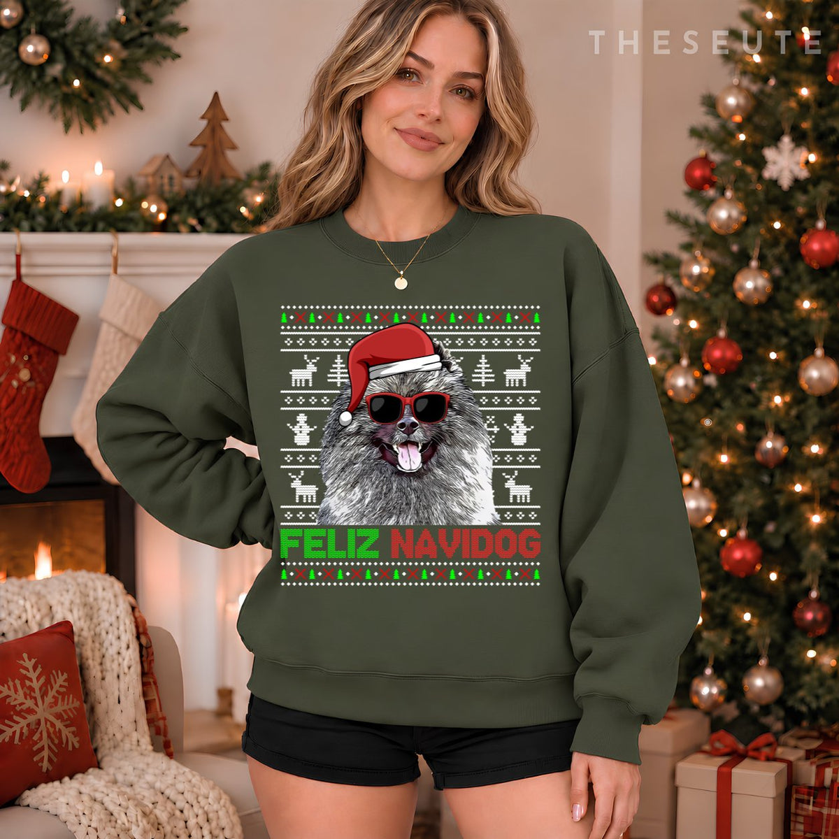 Keeshonden Dog Feliz Navidog Funny Christmas Sweatshirt