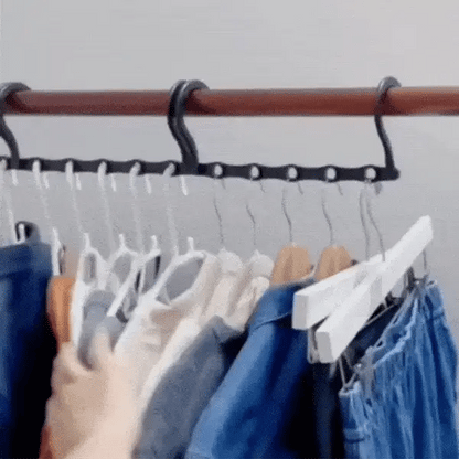 unfold - multi-holes magic hanger